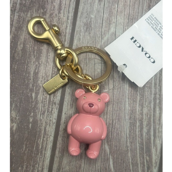 🧸NWT COACH 3D Metal Bear Bag Charm Teddy Bear Pink Gold Cute - Picture 1 of 10